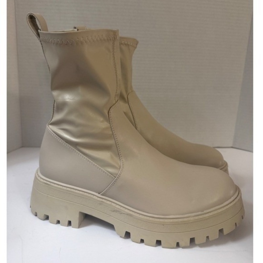 Pull&Bear Beige Chunky Platform Lug Sole Ankle Sock Boots EUR 37 1002/041/002